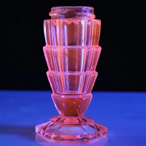 Single Pink Indiana Tea Room Depression Glass Salt / Pepper Shaker Glows No Top