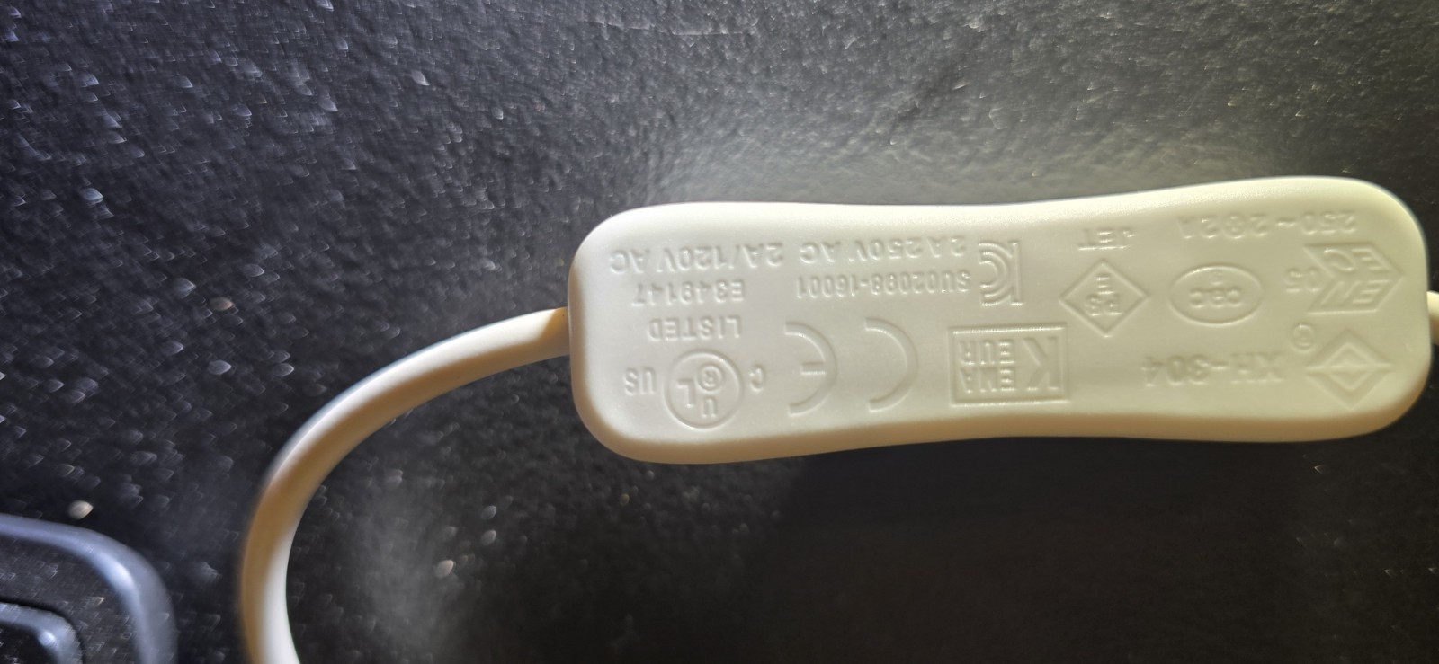 XH-304 White Inline 3 x On/Off Power Switch Cable 6A 250VAC 2A 125VAC ...