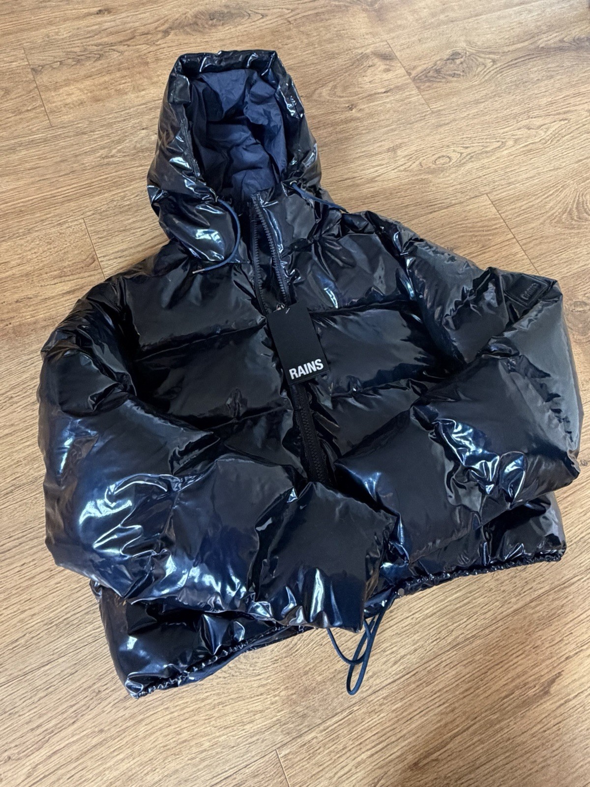RAINS Alta Short Puffer W3T3 Womans Black Hooded Full Zip Jacket Size L