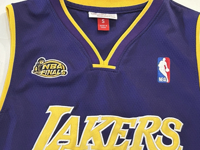 Mitchell & Ness Kobe Bryant 2000-01 Los Angeles Lakers Jersey Size