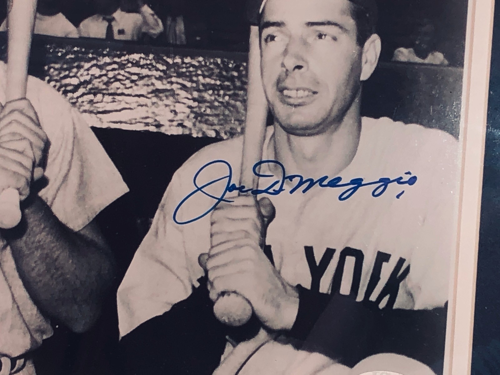 Joe DiMaggio & Johnny Mize AUTO 8x10 Photo - Framed & ready to Hang - PSA/DNA view 3