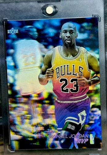 Michael Jordan Card 90’s INSERT RAINBOW HOLOGRAM HOLO FOIL RARE BULLS JERSEY #23