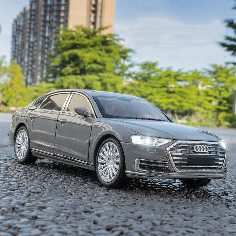 1:24 Diecast Vehicle for Audi A8 Model Car Collectible Toy 1:24 Diecast Vehicle for Audi A8 Model Car Collectible Toy
