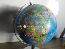 14 in USA Toyz Illuminated World Globe With Stand - 3in1 STEM Globes
