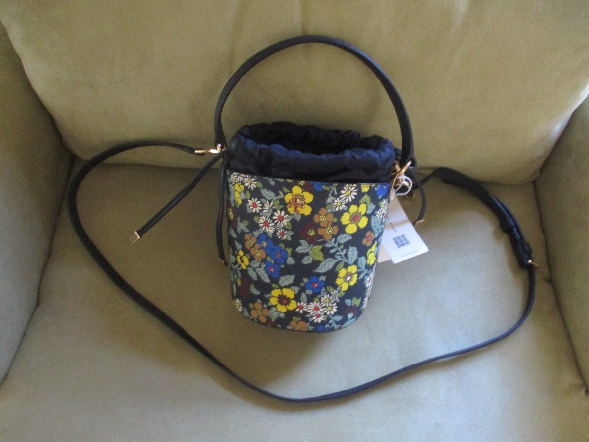 25年★Tory Burch Emerson Woven Mini Bucket Bag 160648 NEW Tory Burch Emerson Woven Mini Bucket Bag 160648 | eBay