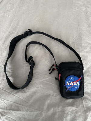 Balenciaga Tasche Crossbody NASA