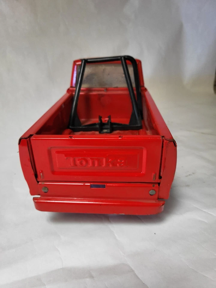 Camioneta pickup vintage Tonka de acero prensado roja #11062 años 80 rayas amarillas tintadas Foto 3 de 4