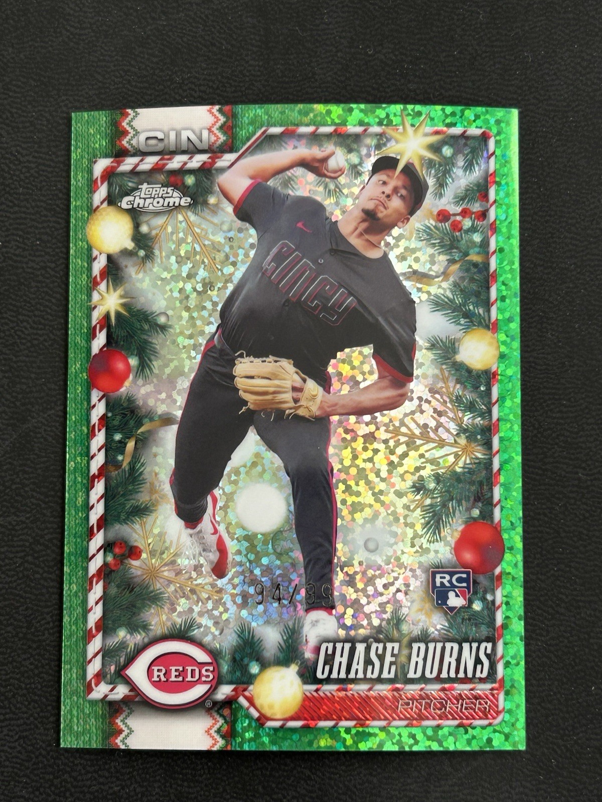 2026 Topps Holiday Chrome Chase Burns Green Sparkle Refractor /99 RC Reds #HC65