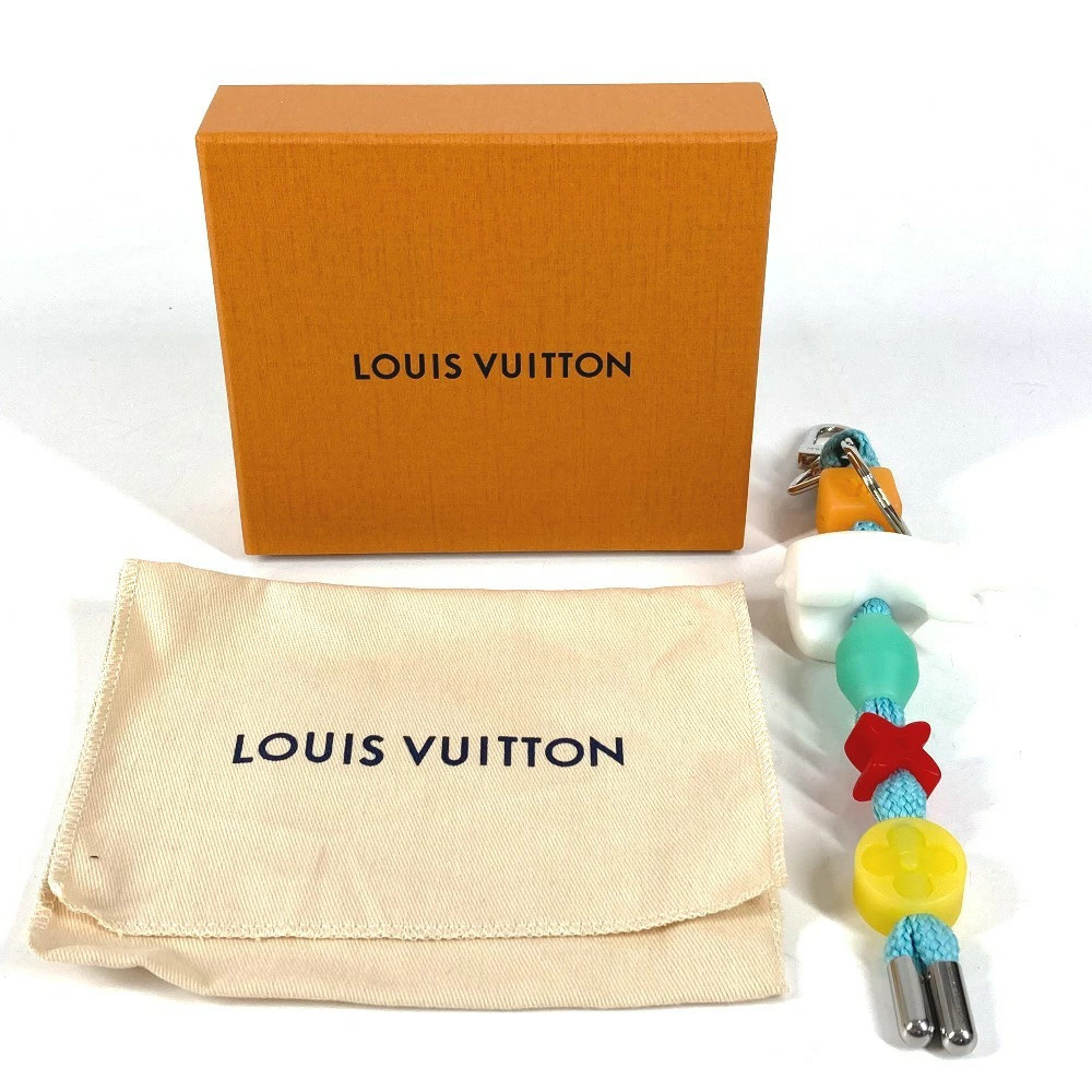 Louis Vuitton ロゴヘアピン LOUIS VUITTON Bag Charm M02290 Monogram LV Play Polar Bear