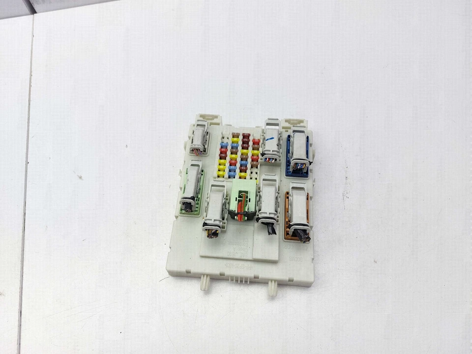 FORD KUGA MK2 C520 2.0 DIESEL BODY CONTROL FUSE BOX F1DT-14A073-EF 2016 - Image 2 of 4