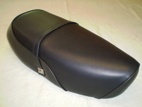 雅马哈 Riva 80 CV80 替换件“SEAT COVER”全新部件“L@@K”适合 1981 - 1987 - 第 1 张/共 4 张