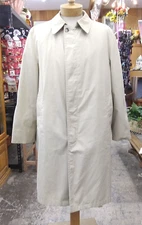 Vintage WHALING MFG CO Men's Size 44 R Trench Coat ~ Made In USA ~ Zip Out Liner