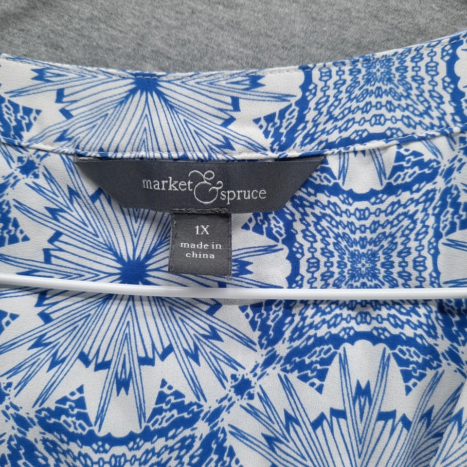 Market & Spruce Blouse Womens 1X Blue White Geometric 1/4 Button Lightweight Top - Image 2 of 4