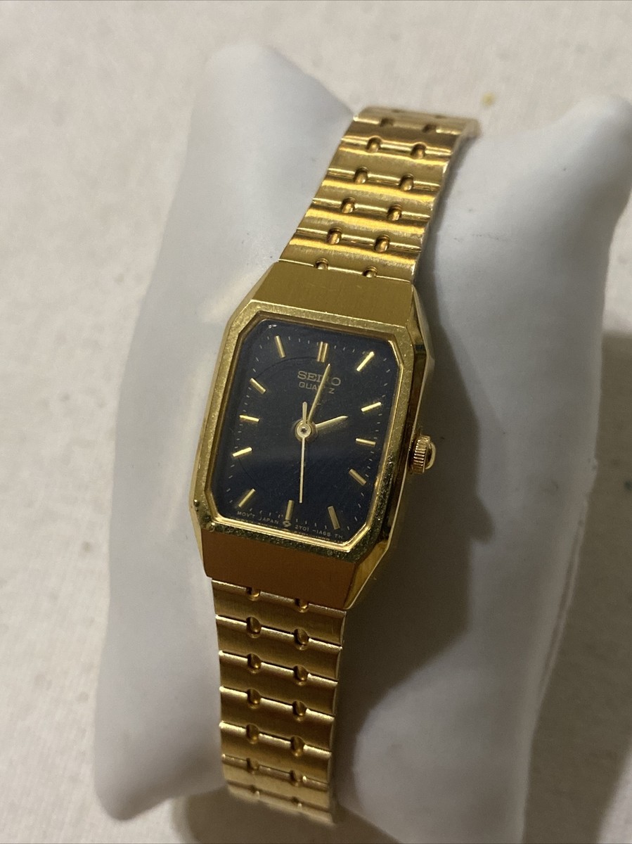 Rare Seiko Quartz Watch 2Y01-5D29 with Black Dial and Rare Seiko Quartz Watch 2Y01-5D29 with Black Dial and