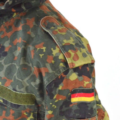 Chaqueta Parka Militar Camuflada Flecktarn Bundeswehr Alemana GR9 2XL Capucha Regular - Imagen 8 de 17