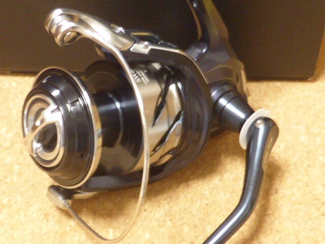 Shimano 21 TWIN POWER SW 8000PG Spinning Reel Made in Japan New in