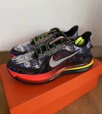 Nike Air Zoom Pegasus Premium Multi Pixel 42 US 8,5 / 10 Unisex Laufschuhe …