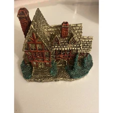 Russ Berrie Yuletide Heirloom Country Cottage With Original Box #9570