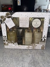 Baylis  Harding Luxury Bath  Body Gift Set. Sweet Mandarin  Grapefruit.6pcs