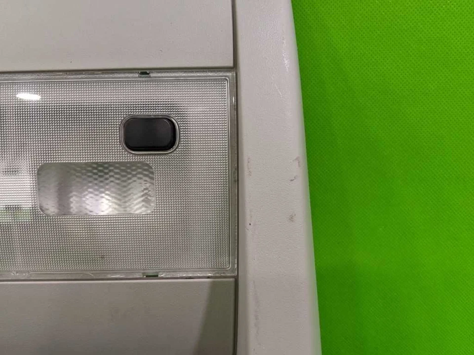 07-11 CONSOLA SUPERIOR TRASERA TAHOE CON CONTROL DE AIRE ACONDICIONADO OEM 4238-3 Foto 3 de 4