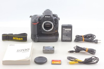 428 shots [ MINT / MB-D10] Nikon D700 12.1 MP Digital SLR Camera Body From JAPAN