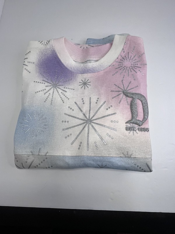 Spirit Jersey Disneyland Resort 100 Years Of Wonder Disney Kids Medium 7-8 NWT