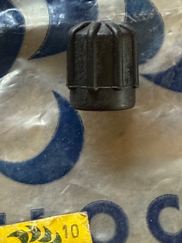 NOS Cap AC System Cap Schrader Valve  Lovelock. N 003095. BMW, Mercedes - Picture 3 of 8
