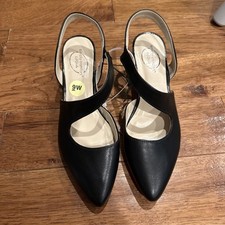 LifeStride black Women's Magnetic Pump, US 9W