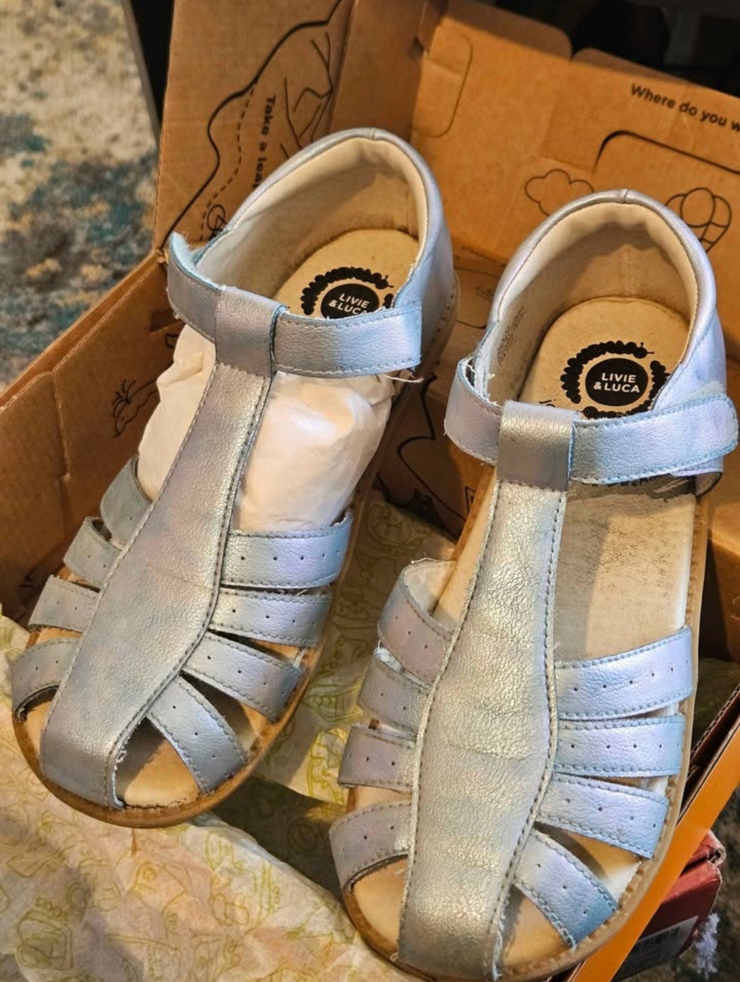 Livie & Luca Girls Paz Classic Iridescent Metallic Sandals Comfort Size 1Y