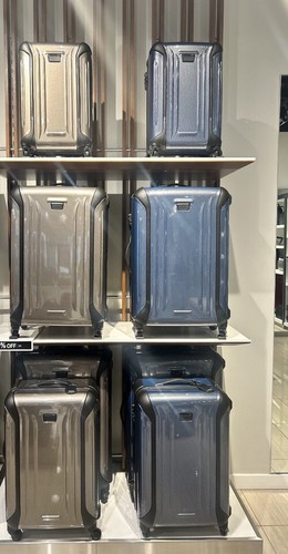 New Tumi Vapor International Carry On Spinner Case Hard Shell Luggage Blue  22” - Picture 1 of 10