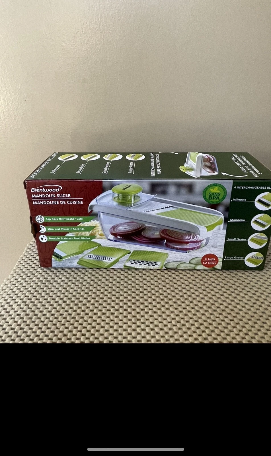 Brentwood KA-5040G Mandolin Slicer with 5-Cup Storage Container