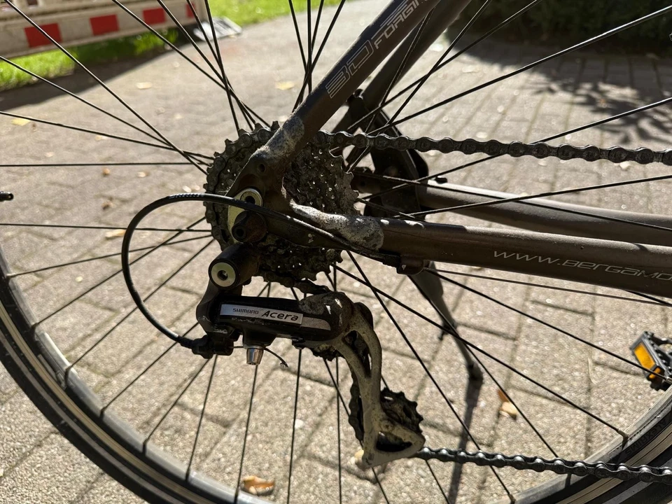 Trekking Fahrrad Bergamont 26 Zoll mit Shimano 21 Gängen - Herrenfahrrad - Bild 3 von 4