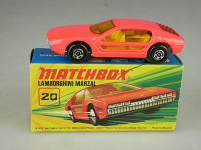 20-A Lamborghini Marzal 2. cast - 51189 Matchbox Superfast Lesney