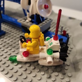 Vintage Lego 6971 Inter-Galactic Command Base Space System used-missing 4 pieces