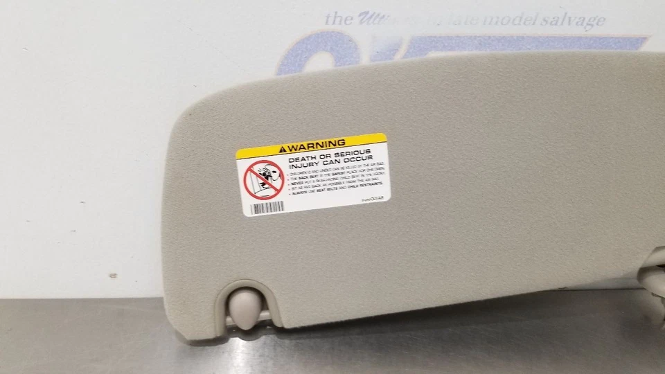 07 DODGE RAM 3500 CABINA CUÁDRUPLE PARASOL PASAJERO DERECHO GRIS Foto 3 de 4