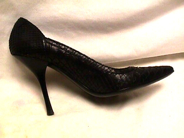 BURBERRY python side belt/buckle ring 4" high hee… - image 9