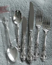 MICHELANGELO - ONEIDA Heirloom STERLING SILVER Flatware - UNUSED - your Choice