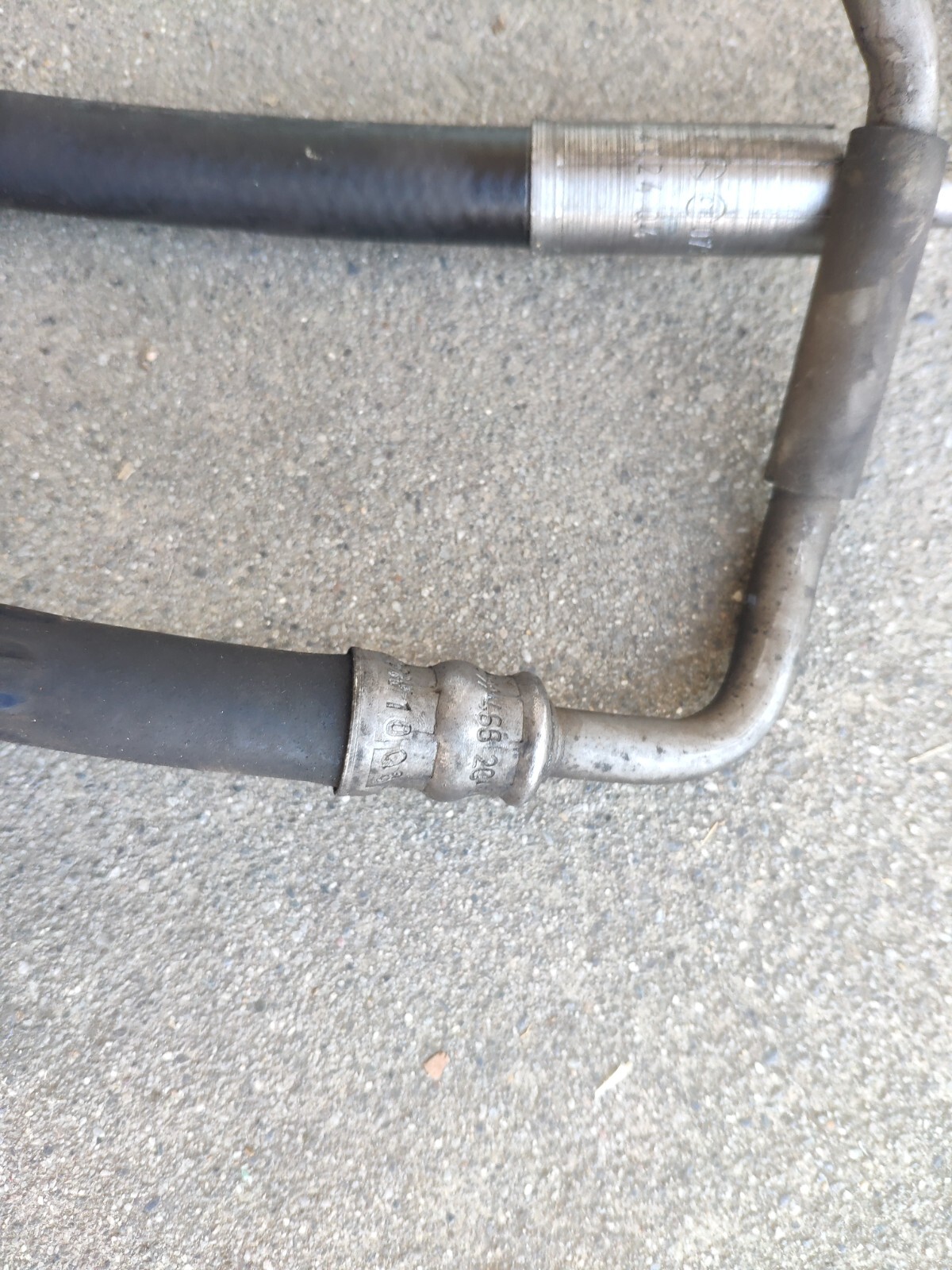 2008 Mercedes E350 W211 Power Steering Oil Fluid Cooler Line Pipe 2114604124 C54 eBay