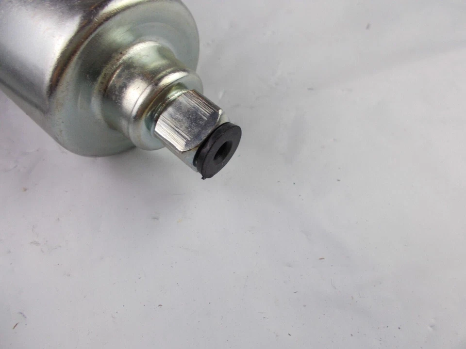 Bomba de combustible eléctrica CARQUEST E2542566 xref: Carter P90091 Foto 4 de 4