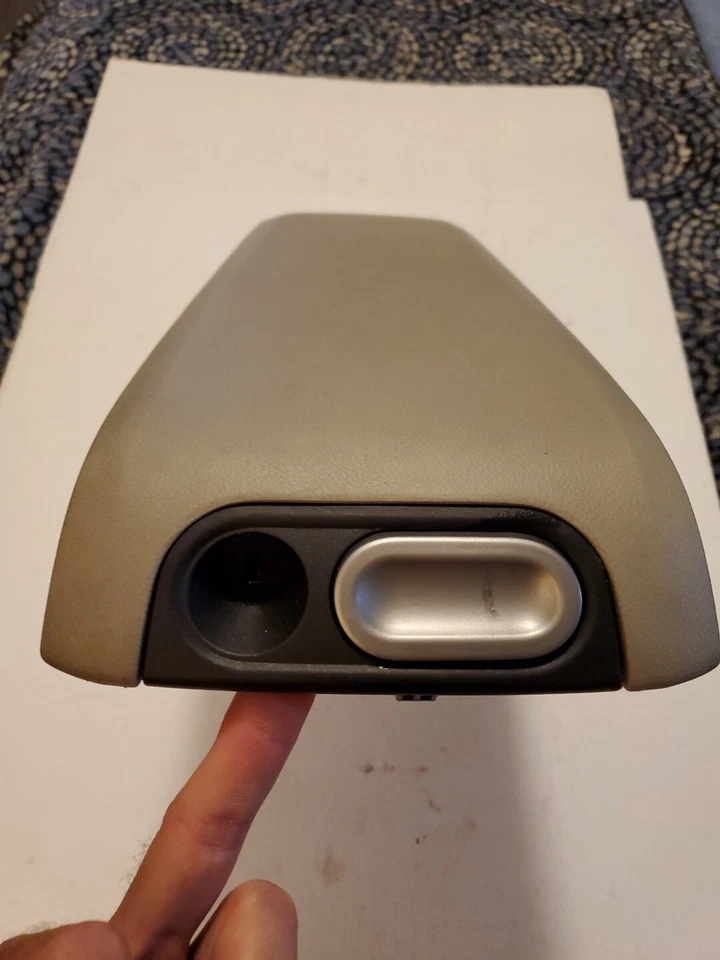 Mazda CX-7 2007 2009 consola central tapa reposabrazos reposabrazos cuero beige Foto 4 de 4