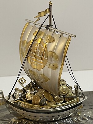 MASTERLY HAND CRAFTED OLD JAPANESE SILVER 960 MODEL TREASURE SHIP