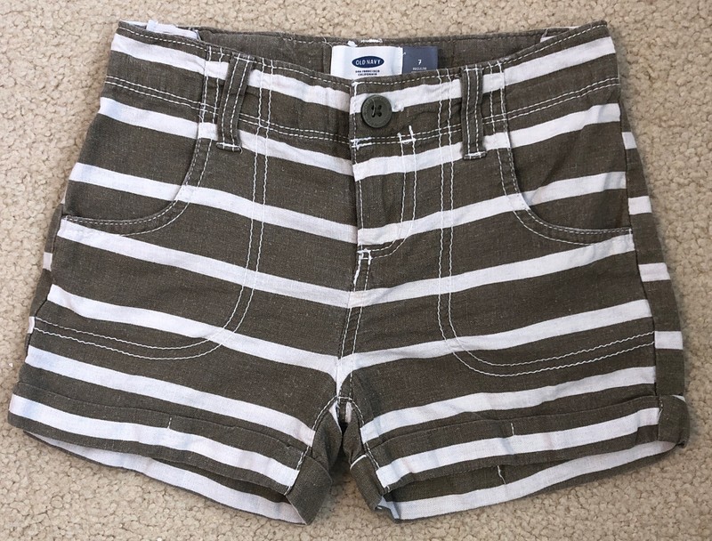 OLD NAVY size 7 Girls Tan & Ivory Striped Linen Blend Cuffed Shorts