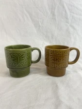 Vintage Stacking Ceramic Danish StyleCoffee Mug Cup Green Made In Japan Set Of 2