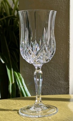 RCR Kristall Opera kleine Weingläser 150ml Fassungsvermögen 17,5cm unbenutzter Zustand 