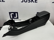 Mercedes-Benz GLA W156 X156 2014 Mittelkonsole A1766801300 USE2736 Mercedes-Benz GLA W156 X156 2014 Mittelkonsole A1766801300 USE2736