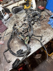 2001-2002 Chevrolet GMC Duramax LB7 Engine Injector Wire Harness OEM