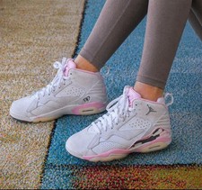 Jordan Air Jordan Mid Top Sneaker Weiß/Rosa/...