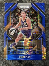 2025 Panini Prizm WNBA #59 Kelsey Plum Fearless Blue Pulsar Prizms 088/199