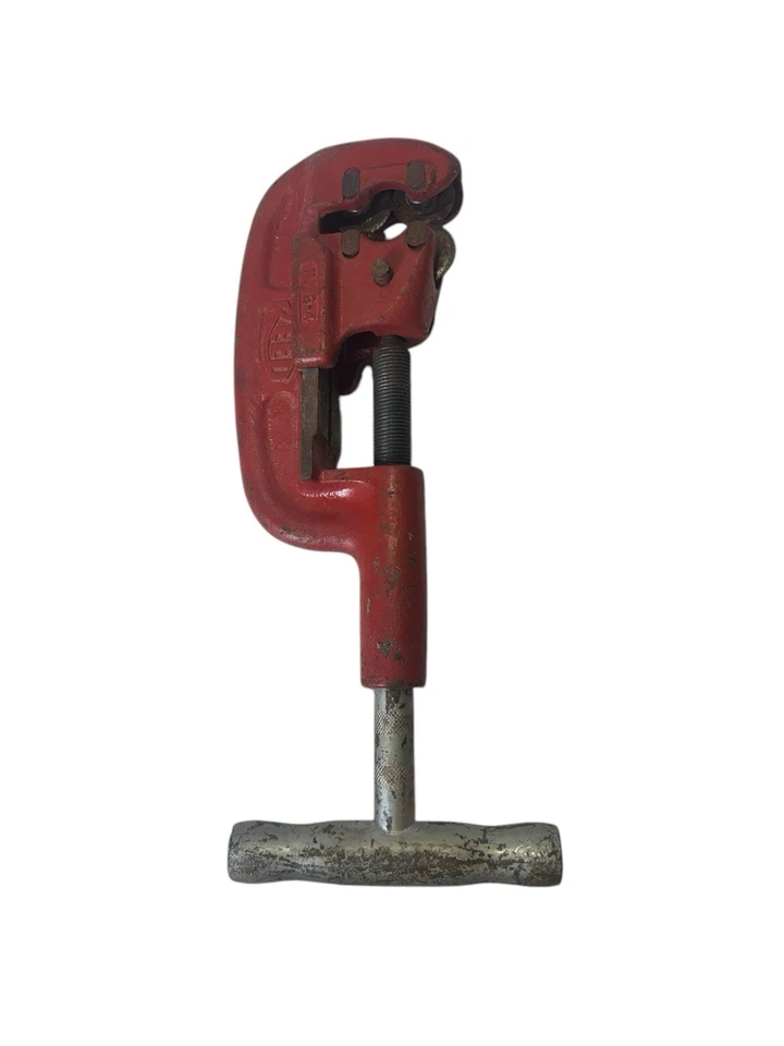 REED MFG CO~2-1 Pipe Cutter~Cuts 1/2-2" Pipe~Made In Erie, PA~USA - Image 2 of 4