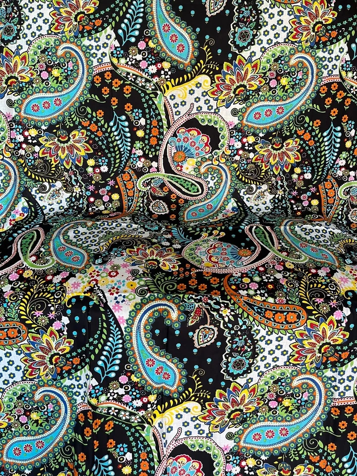 2 Yards Paisley single length  Printed cotton fabric dress making sewing crafts - Image 3 of 4